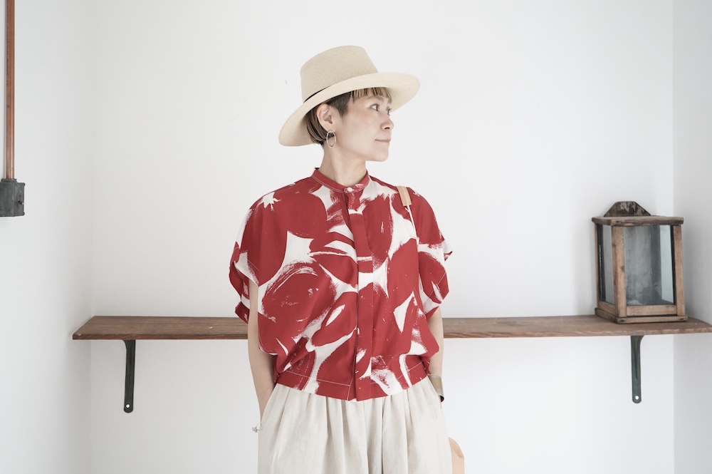 HAVERSACK ボタニカルプリント スリーブレスシャツ annabelle